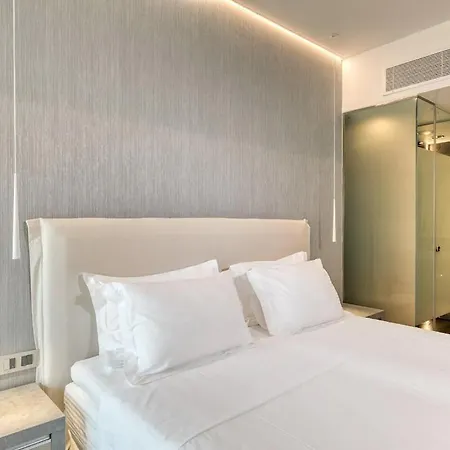& Hotel