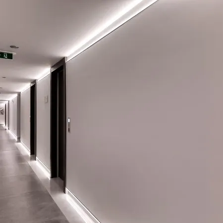 & Hotel