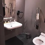 & ホテル