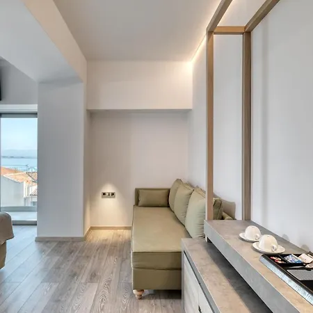 & Otel Gytheio